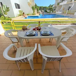  Apartamento Sol Nascente- Piscina, Wifi, Familiar